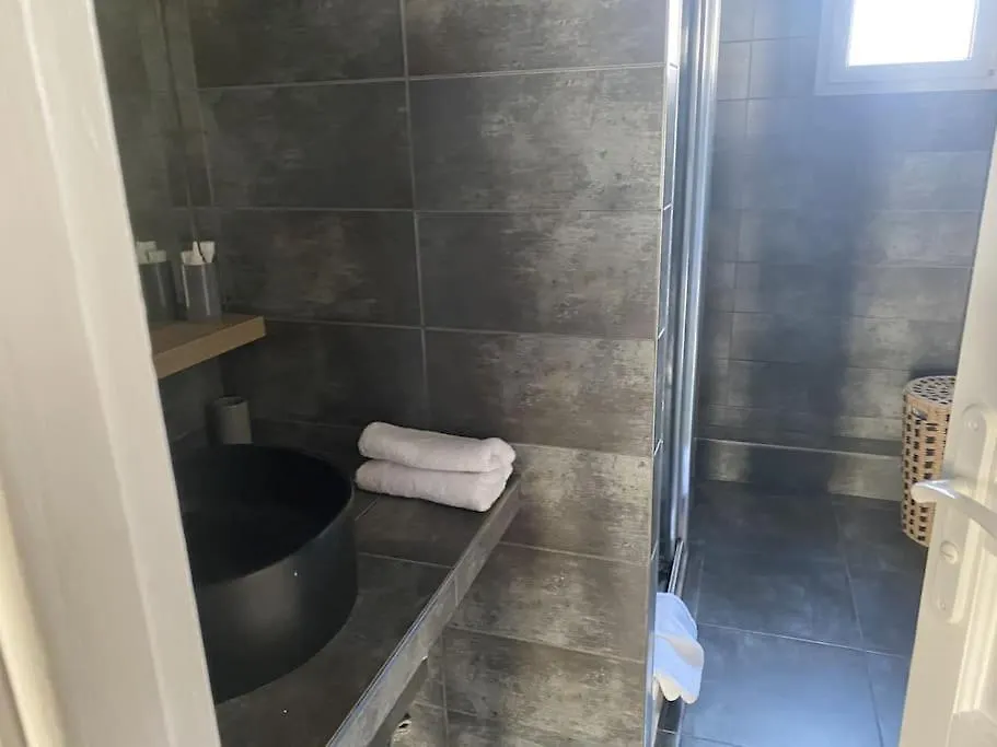 Exceptional Location Charme Parisien شقة *
